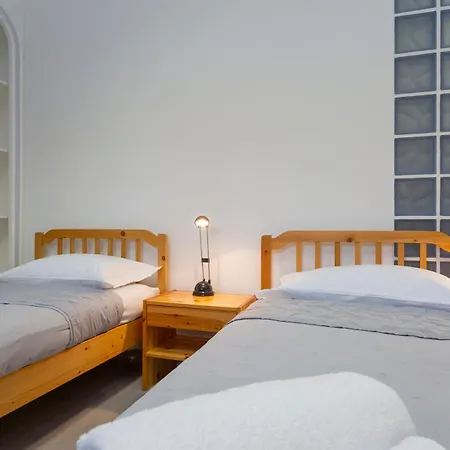 Apartmán Comfortable And Quiet Near M4 Metro *