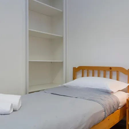 Comfortable And Quiet Near M4 Metro Apartmán Milán