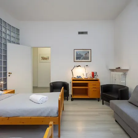 Apartament Comfortable And Quiet Near M4 Metro
